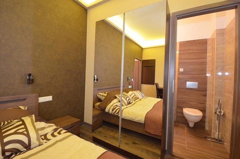 Appartement Fig Tree House à Budapest Extérieur photo